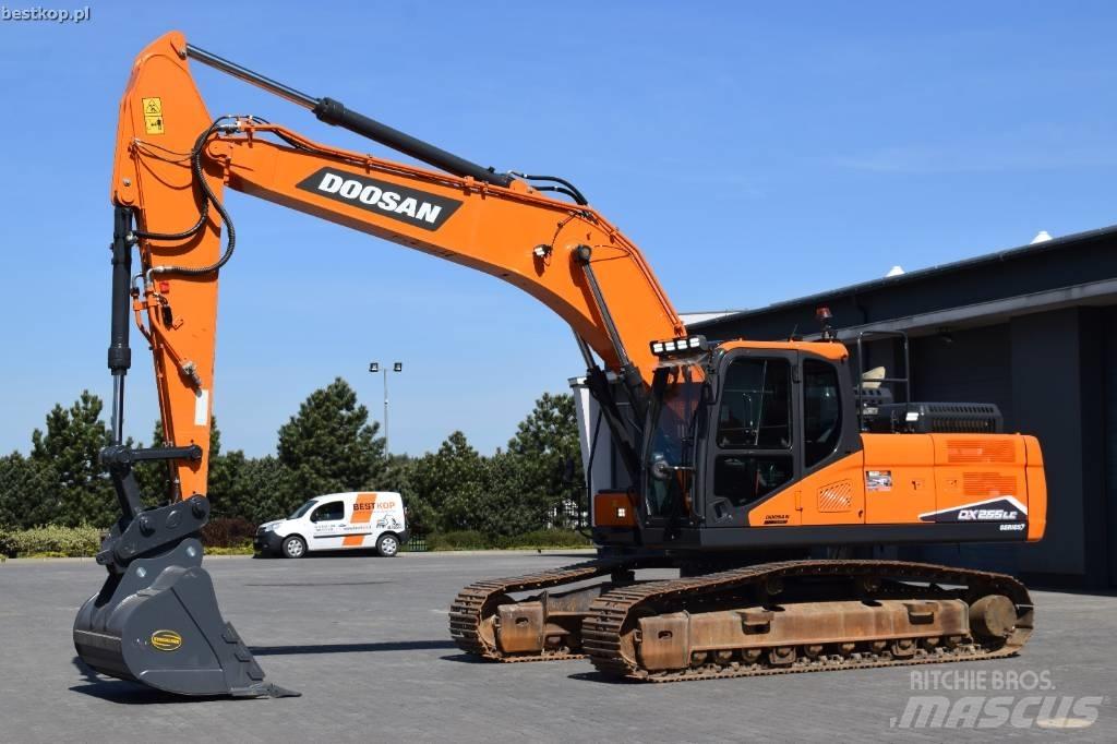 Doosan DX 255 LC-7 履帶式 挖土機/掘鑿機/挖掘機