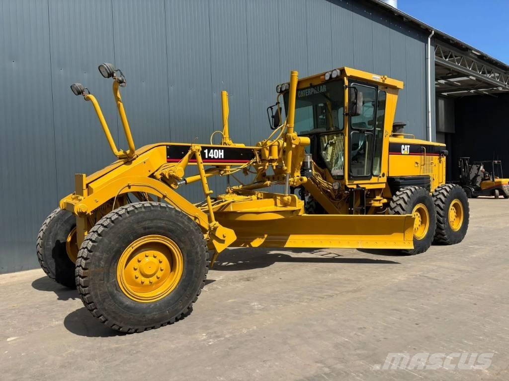 CAT 140H 平土機