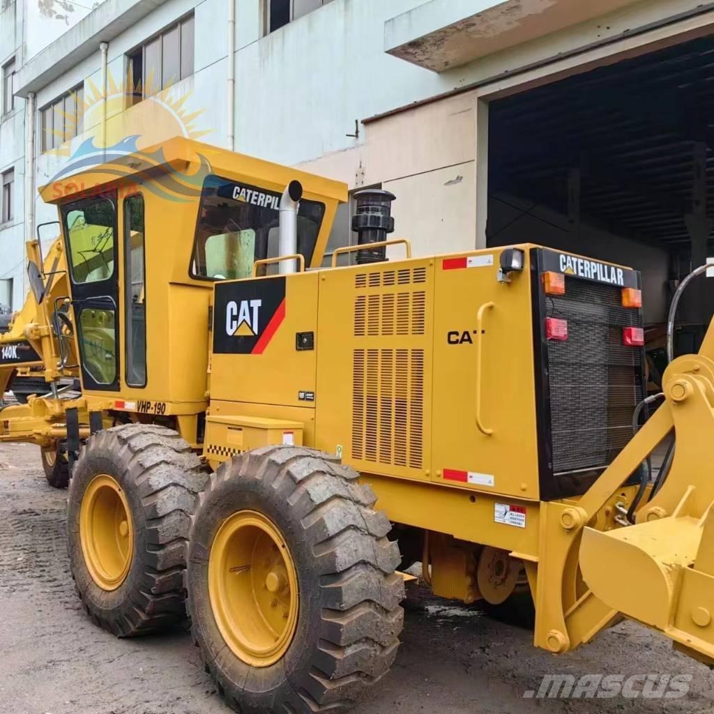 CAT 140K 平土機