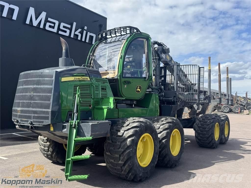 John Deere 1210G 集運機
