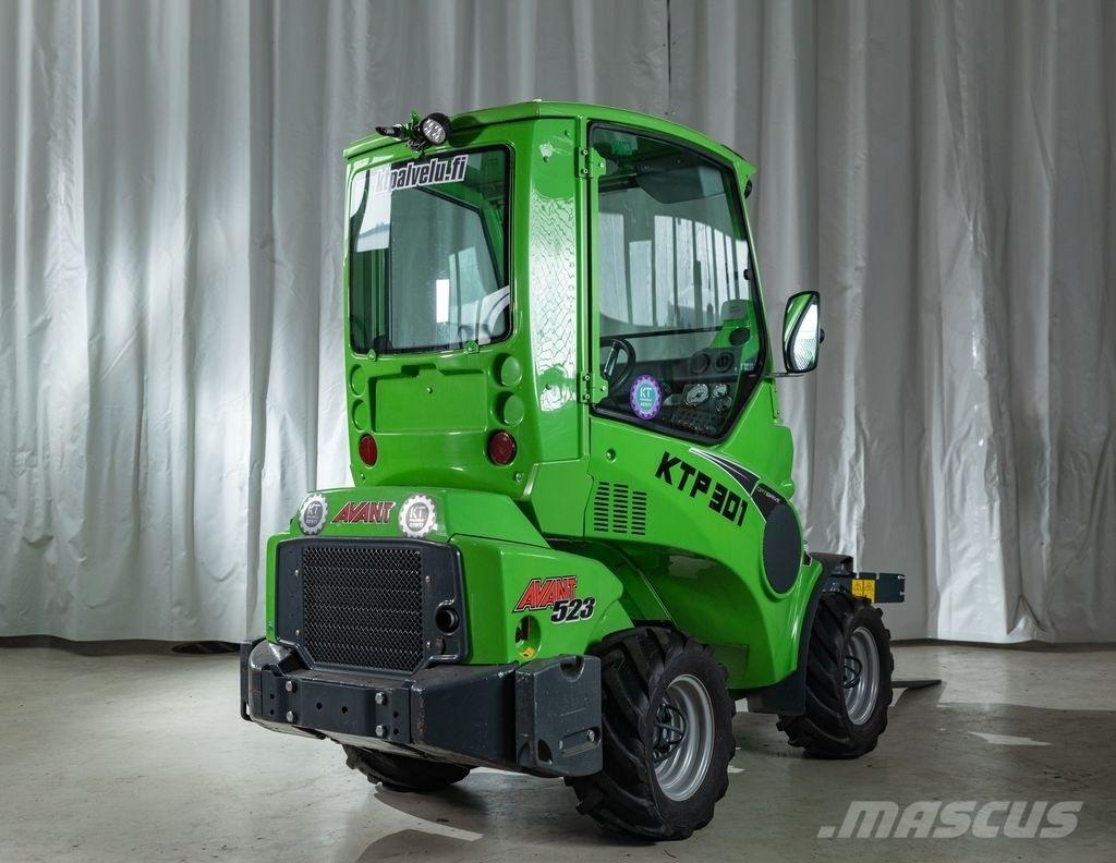 Avant 523 小型裝載機