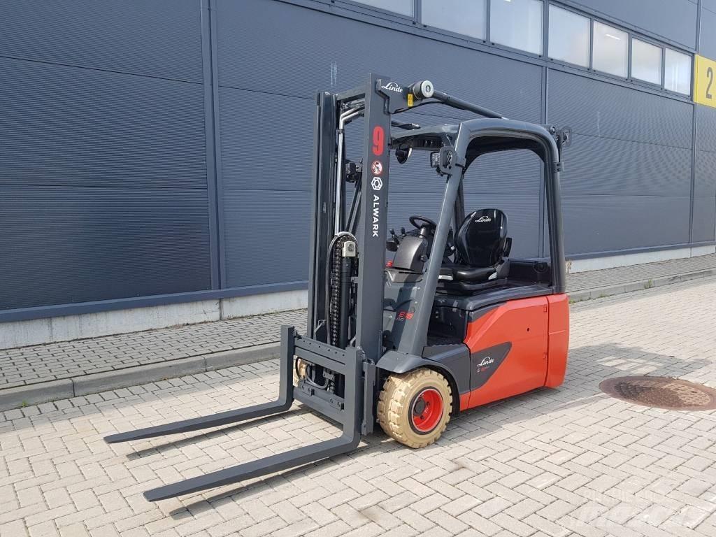 Linde E18 電動堆高機