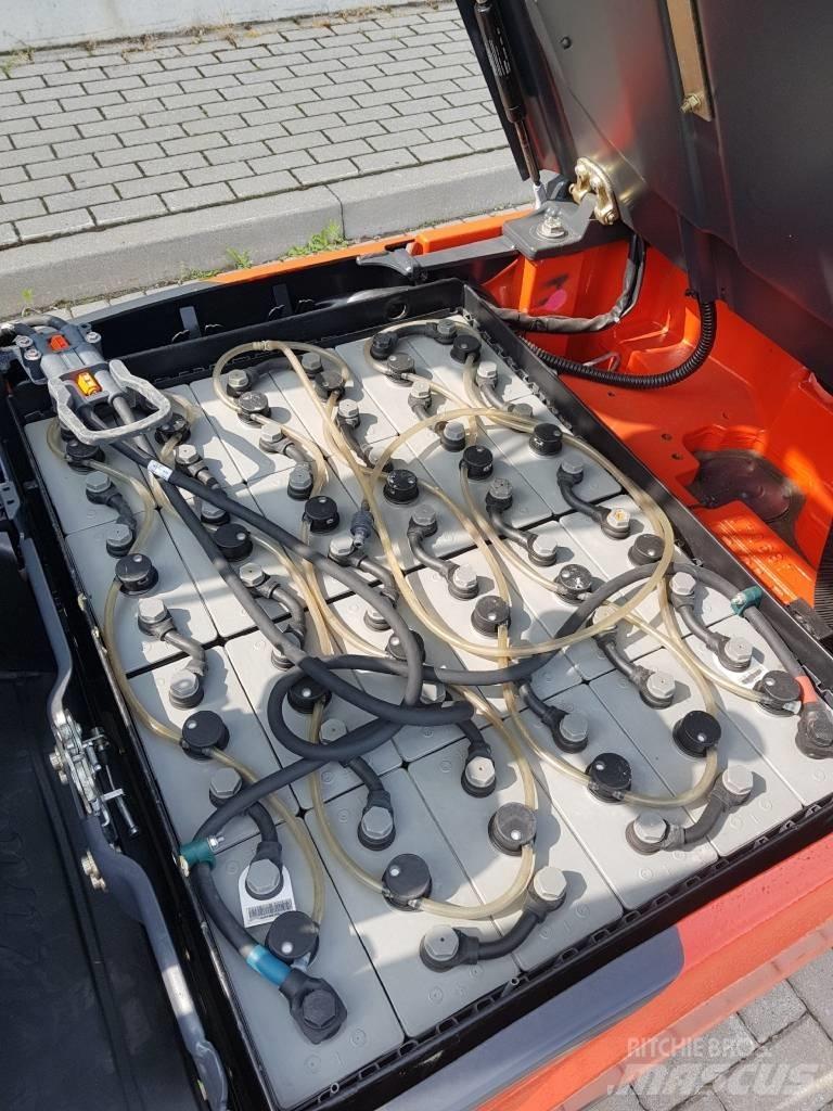 Linde E18 電動堆高機