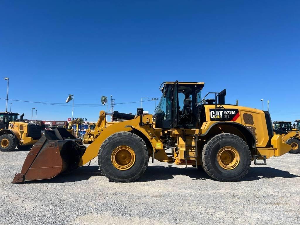 CAT 972 M 輪胎式裝載機