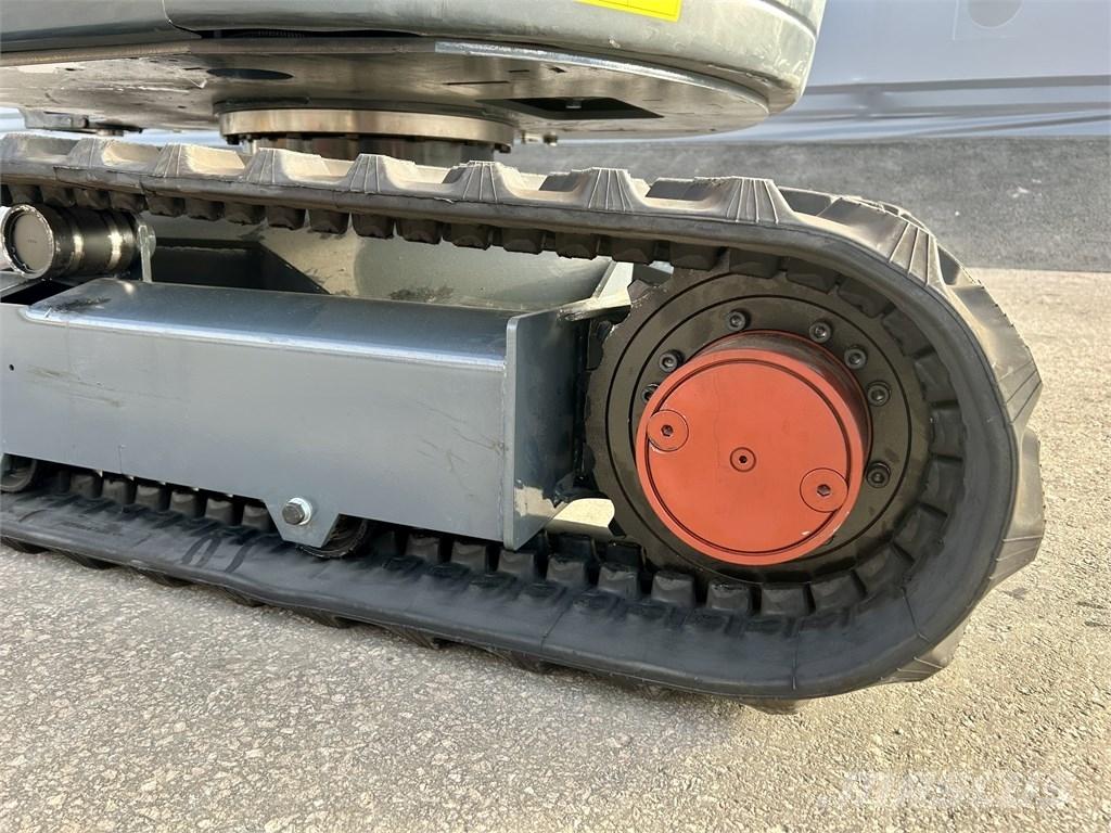 JPC HT25 HYTILLÄ 小型挖土機/掘鑿機<7t(小型挖掘機)