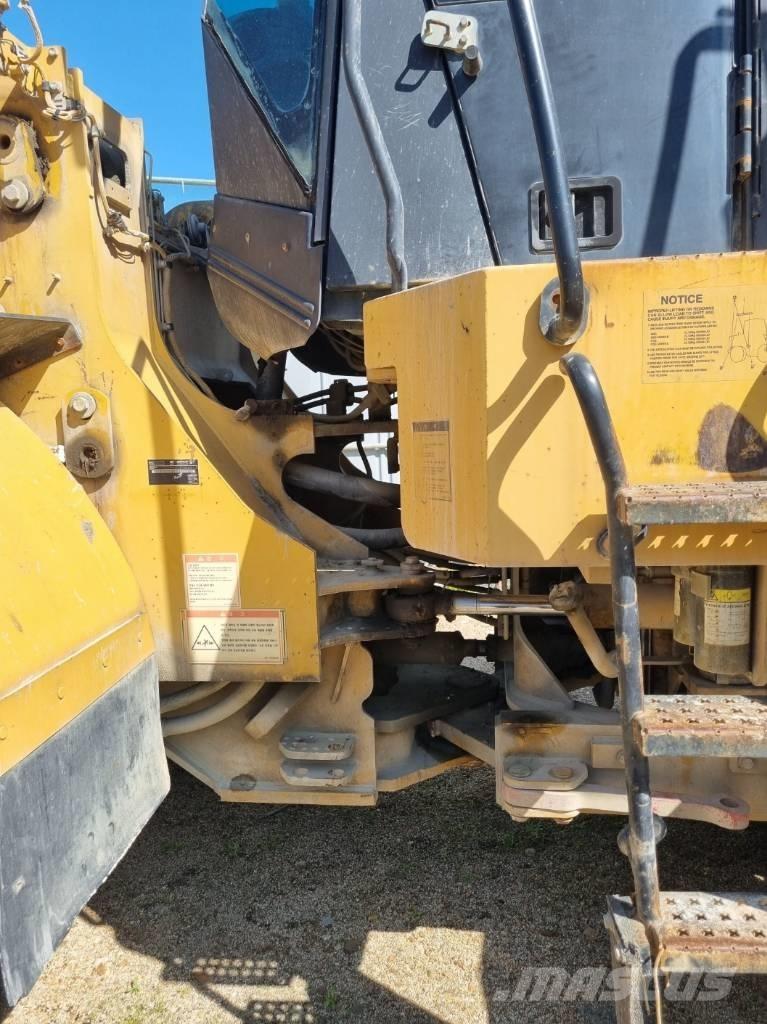 CAT 966 G II 輪胎式裝載機