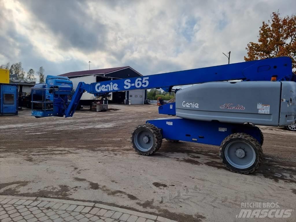 Genie S-65 4×4 曲臂高空作業車