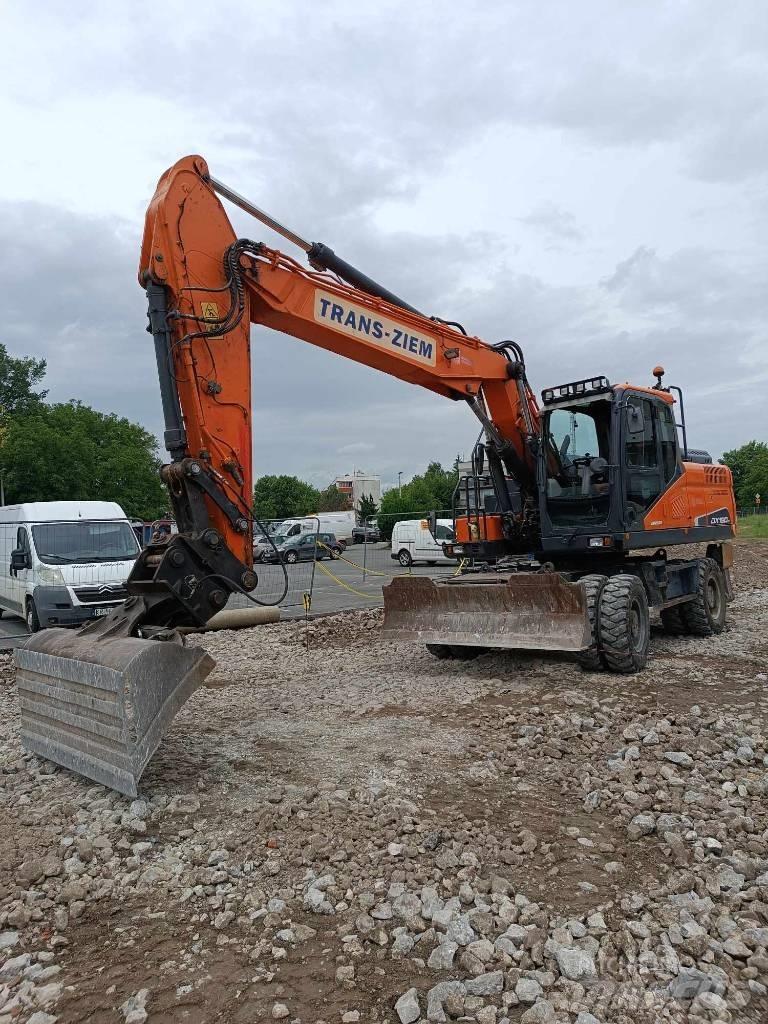 Doosan DX 190 W-5 旋轉式挖土機/掘鑿機/挖掘機