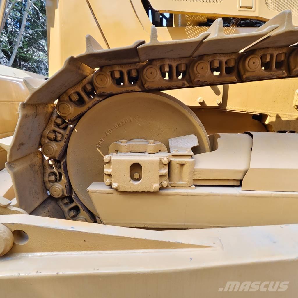 CAT D 7 G 平土機