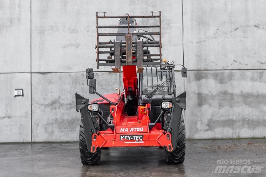 Manitou MT 1440 伸縮臂操作車