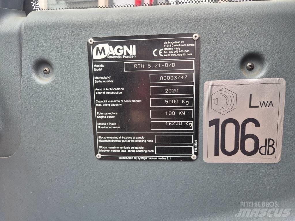 Magni RTH 5.21 伸縮臂操作車
