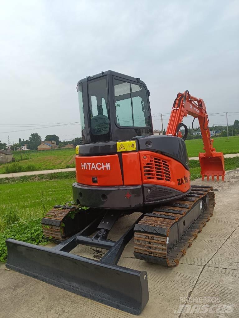 Hitachi ZX50U 小型挖土機/掘鑿機<7t(小型挖掘機)