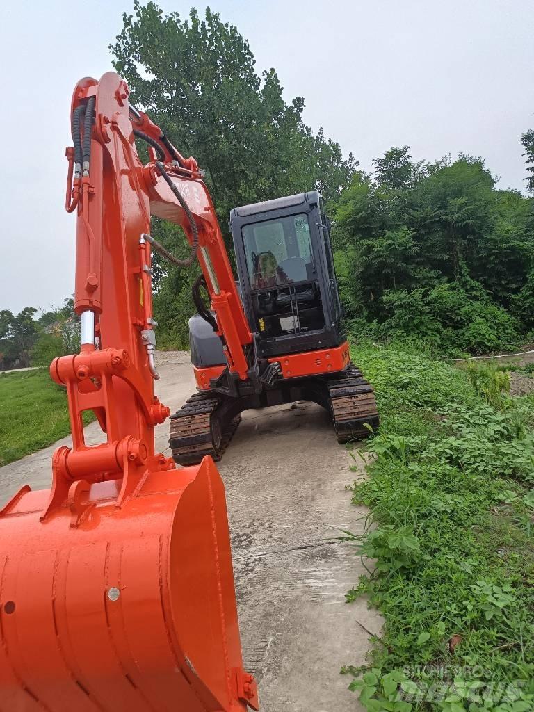 Hitachi ZX50U 小型挖土機/掘鑿機<7t(小型挖掘機)