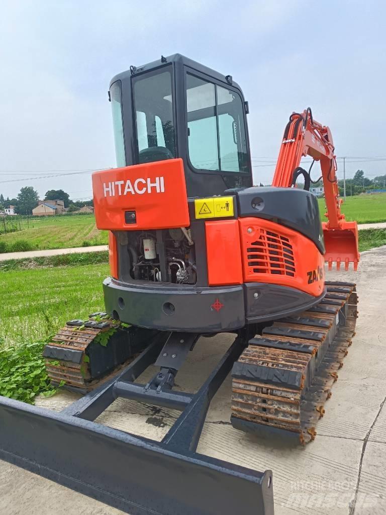 Hitachi ZX50U 小型挖土機/掘鑿機<7t(小型挖掘機)