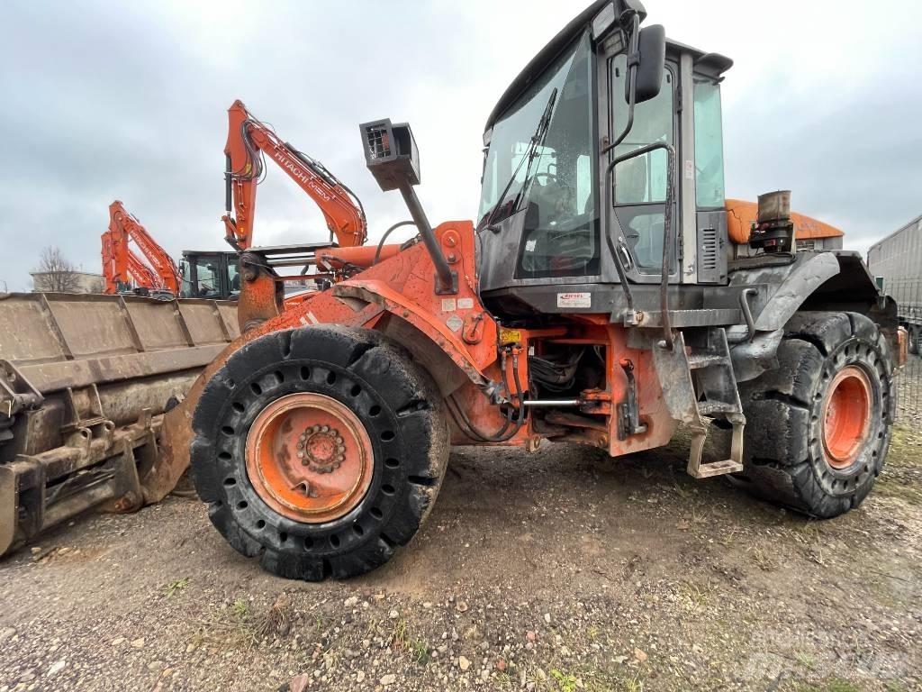 Hitachi ZW 180-5 輪胎式裝載機