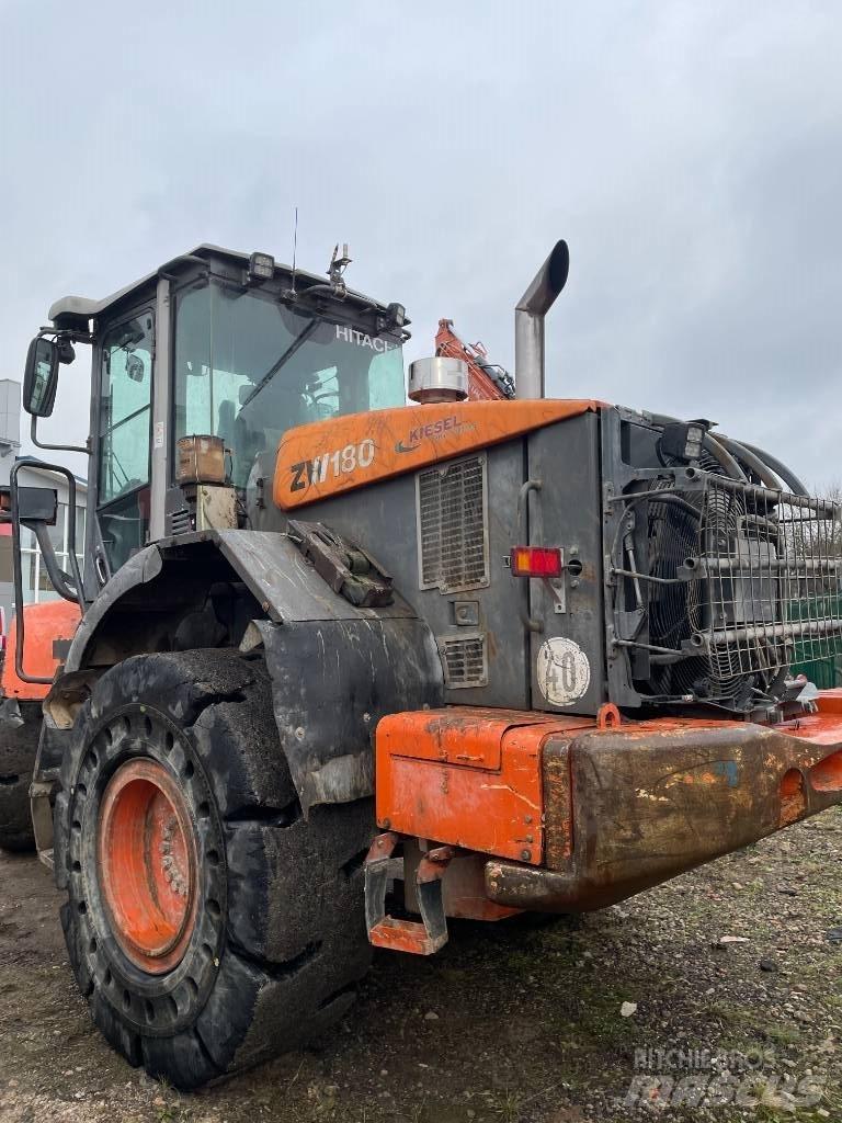 Hitachi ZW 180-5 輪胎式裝載機