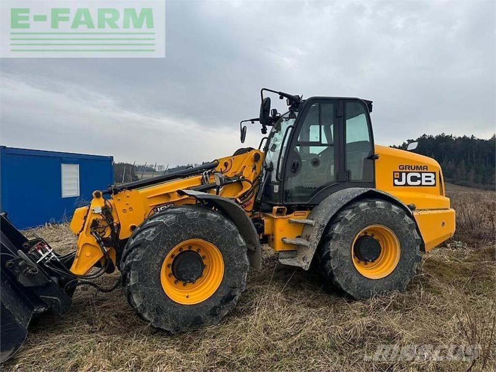 JCB tm 420 農業用伸縮臂裝載機