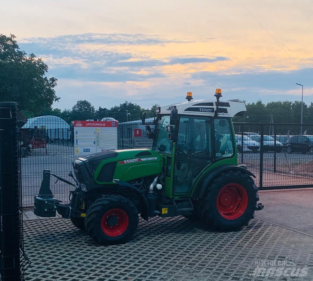 Fendt 211 曳引機