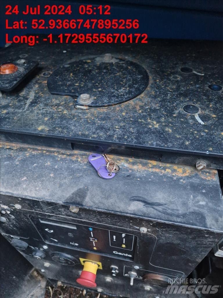Genie GS 3369 剪式升降機