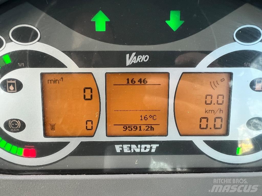 Fendt 826 SCR Profi 曳引機