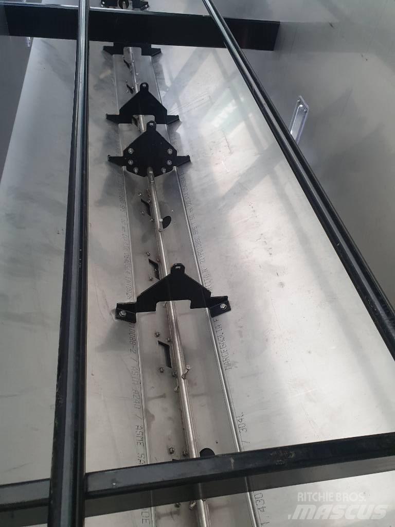 Startec Makro 礦物撒布機