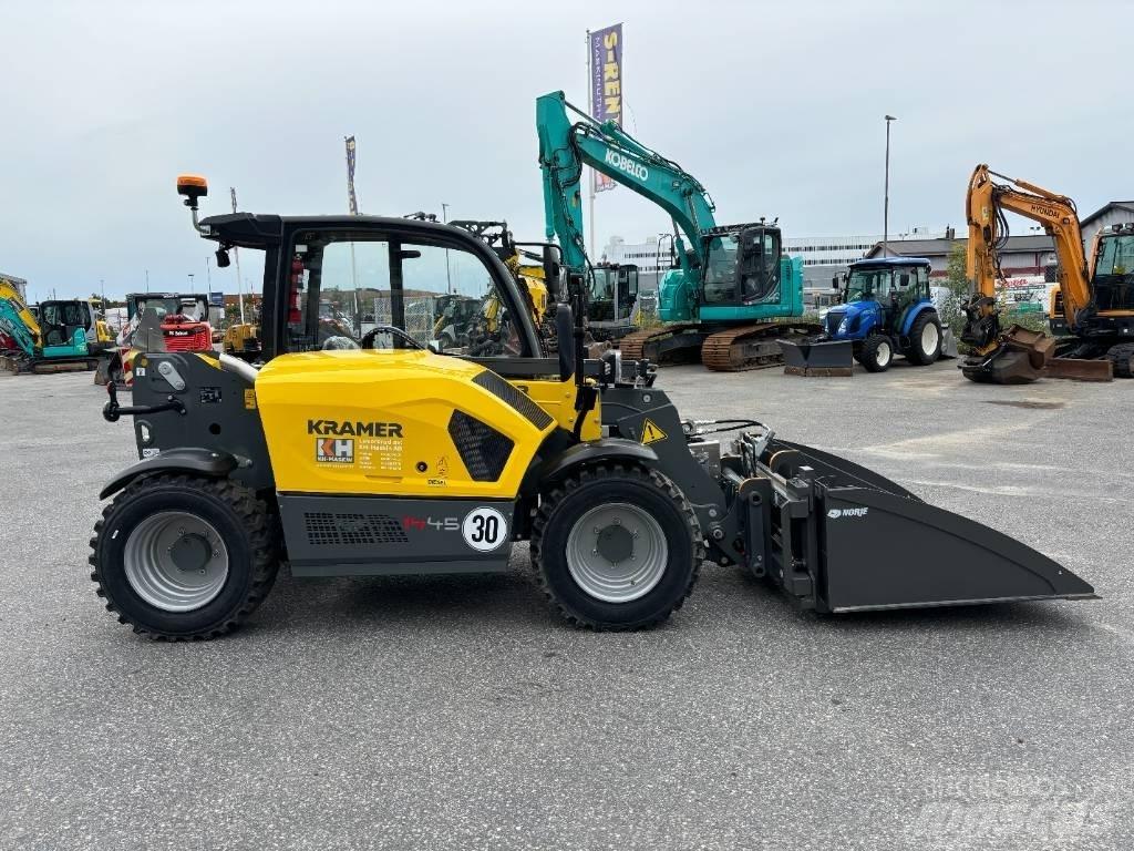Kramer 1445 伸縮臂操作車