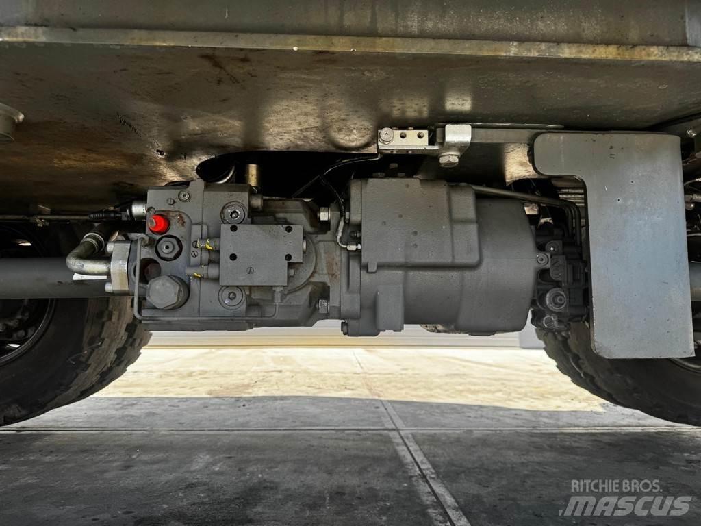 Liebherr LH 30 M 廢棄物/工業用操作車