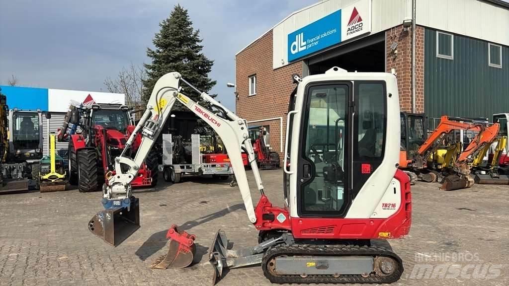 Takeuchi TB216 小型挖土機/掘鑿機<7t(小型挖掘機)