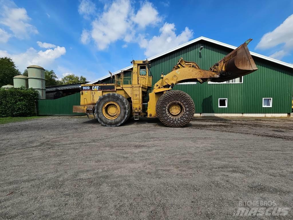 CAT 992 D 輪胎式裝載機