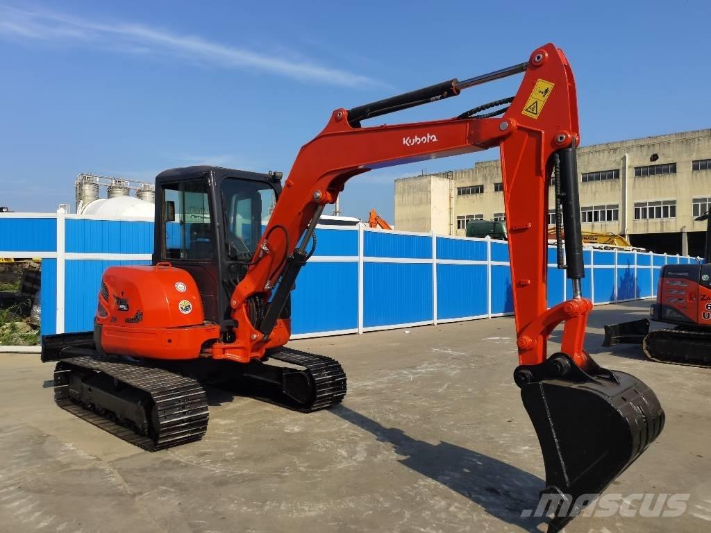 Kubota KX155-5 小型挖土機/掘鑿機<7t(小型挖掘機)