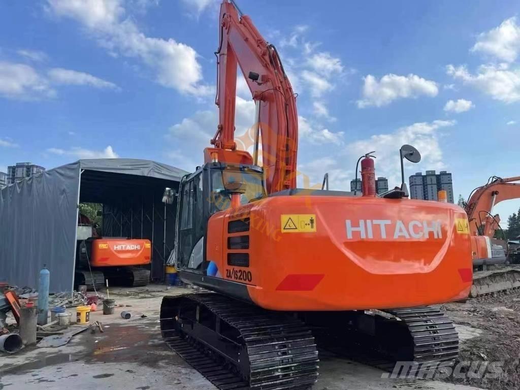Hitachi ZX 200 履帶式 挖土機/掘鑿機/挖掘機