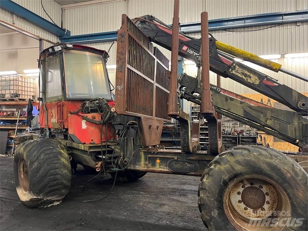Valmet 860 集運機