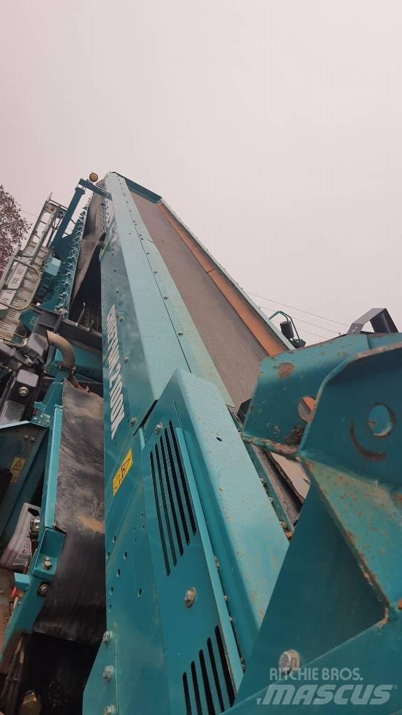 PowerScreen 2100 移動式篩選機