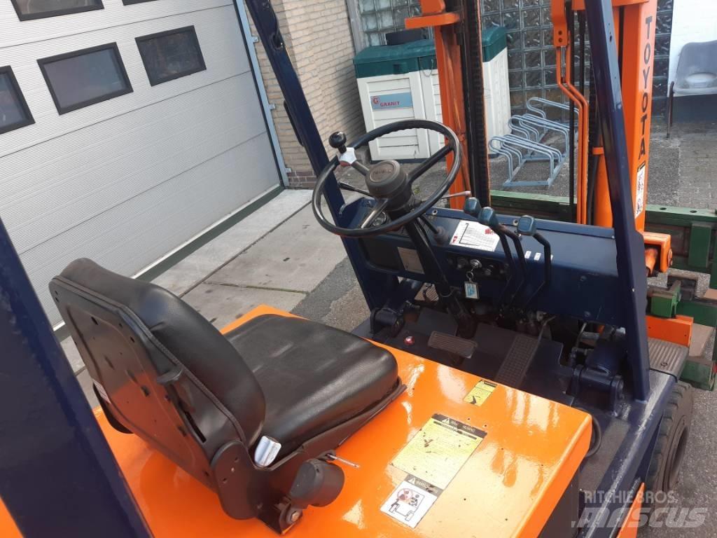 Toyota 4FB20 電動堆高機