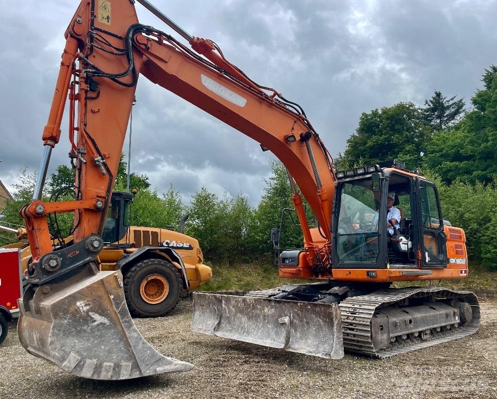 Doosan DX 180 LC-3 履帶式 挖土機/掘鑿機/挖掘機