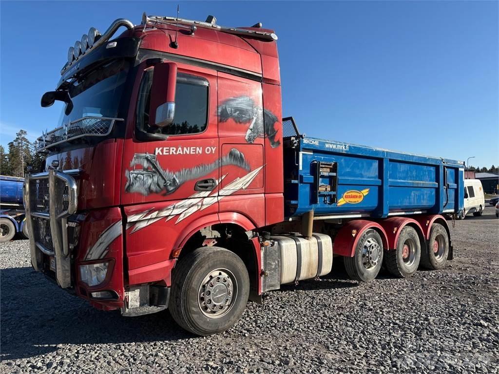 Sisu CK16M 8*4 傾卸式卡車