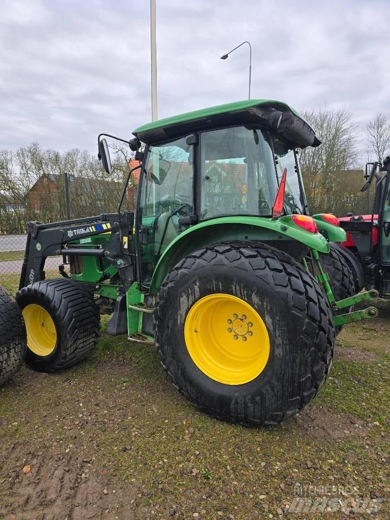 John Deere 5620 曳引機
