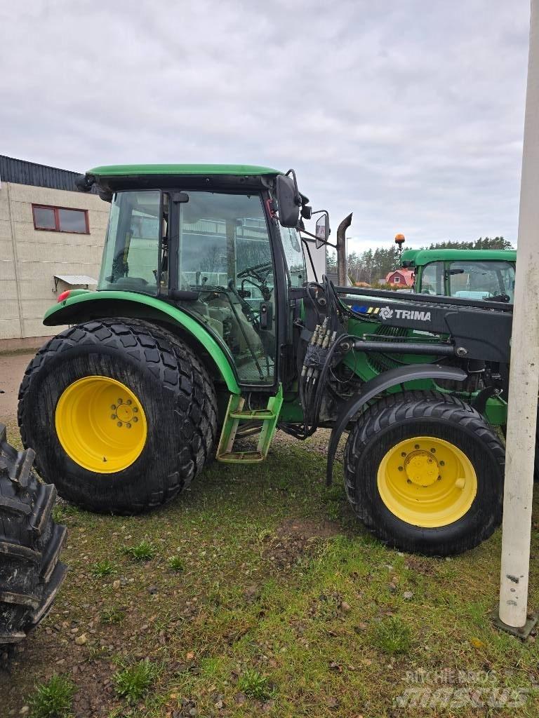 John Deere 5620 曳引機