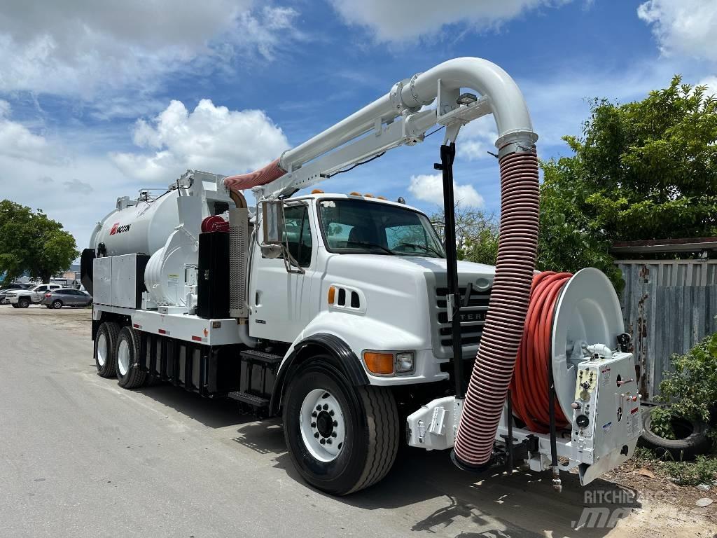 Sterling L 9500 組合/真空油槽車