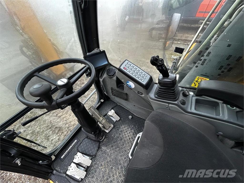 Liebherr A920 旋轉式挖土機/掘鑿機/挖掘機