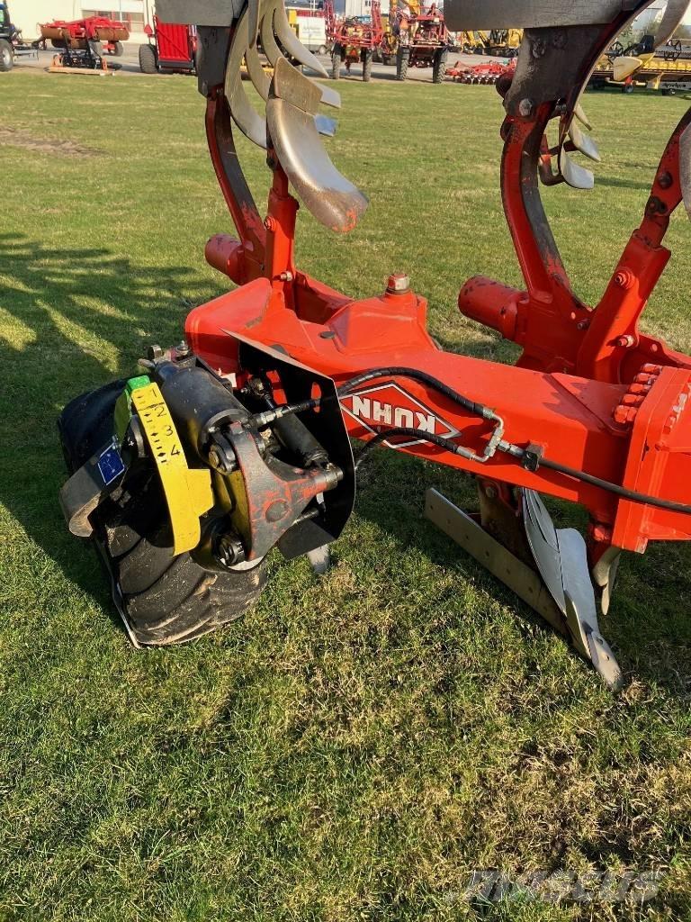 Kuhn Vari-Master 183 雙向犁