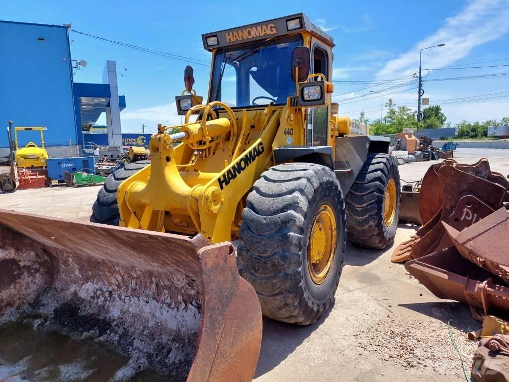 Hanomag 44D 輪胎式裝載機