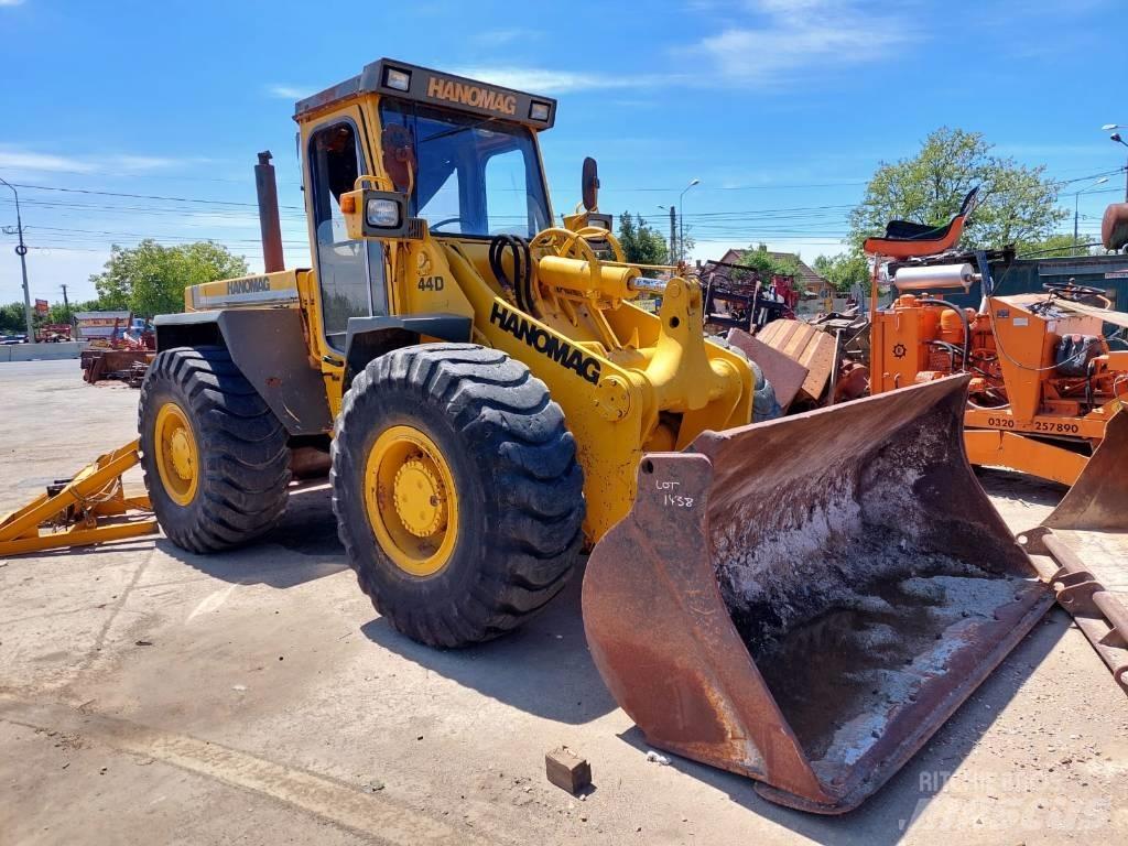 Hanomag 44D 輪胎式裝載機