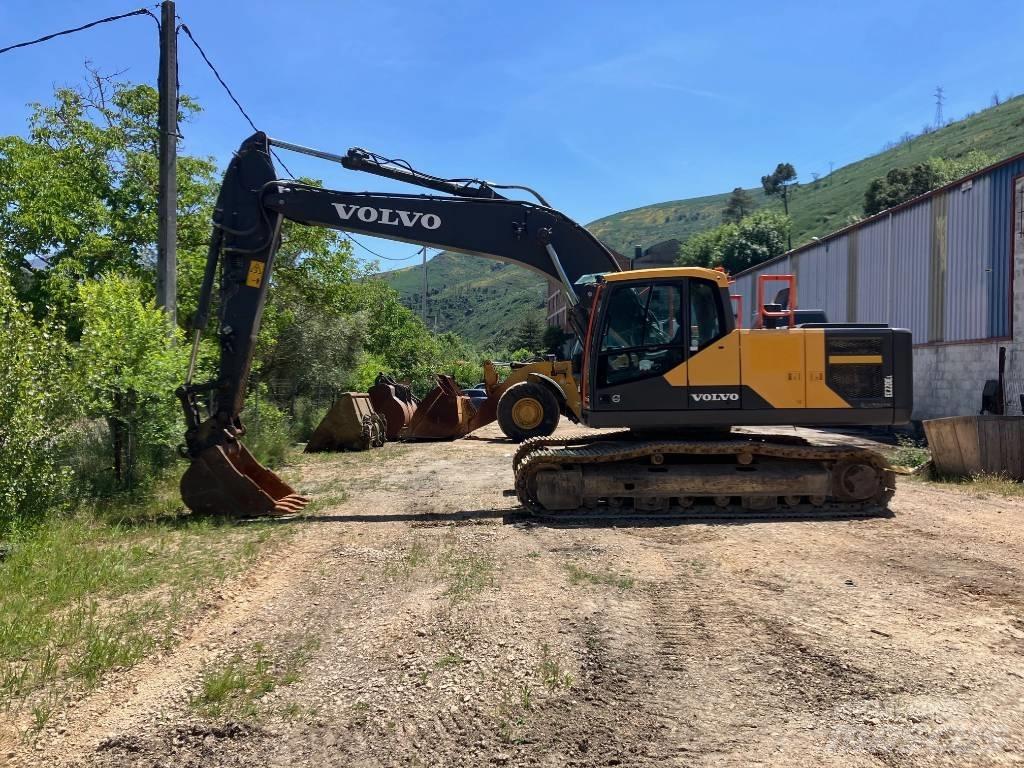 Volvo EC 220 E 履帶式 挖土機/掘鑿機/挖掘機