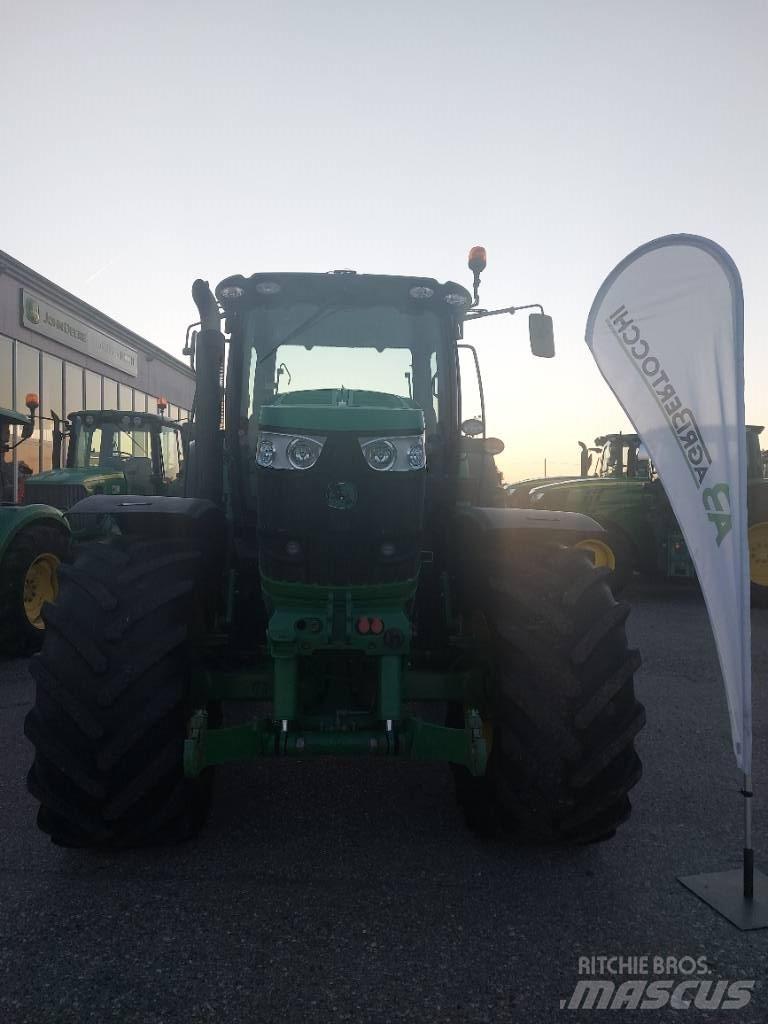 John Deere 6190 R 曳引機