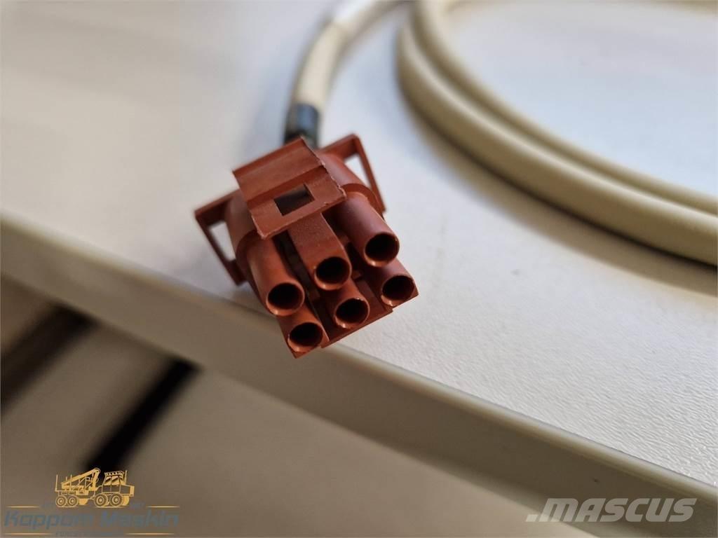 Rottne 401-10714A 電子設備