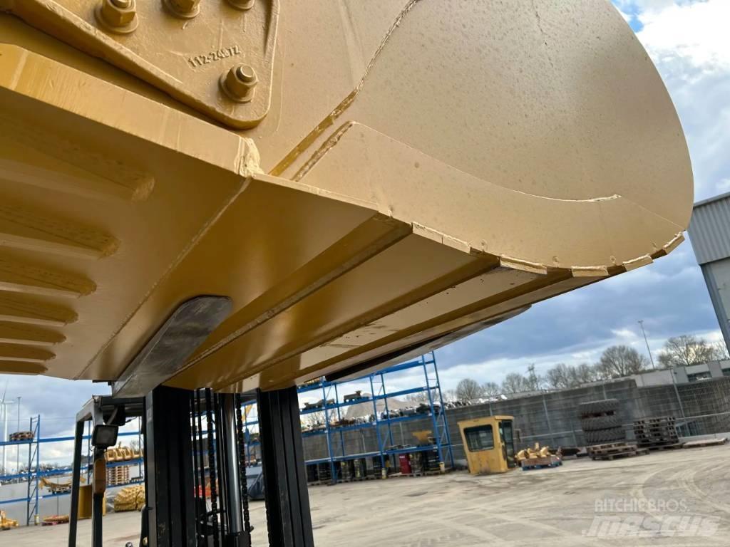CAT 349E - UB 鏟斗