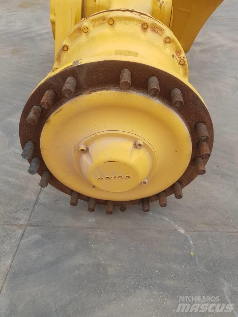 Volvo L110F G H 軸