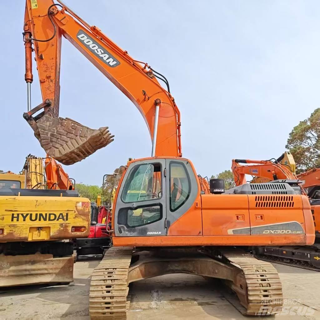 Doosan DX 300 LC 履帶式 挖土機/掘鑿機/挖掘機