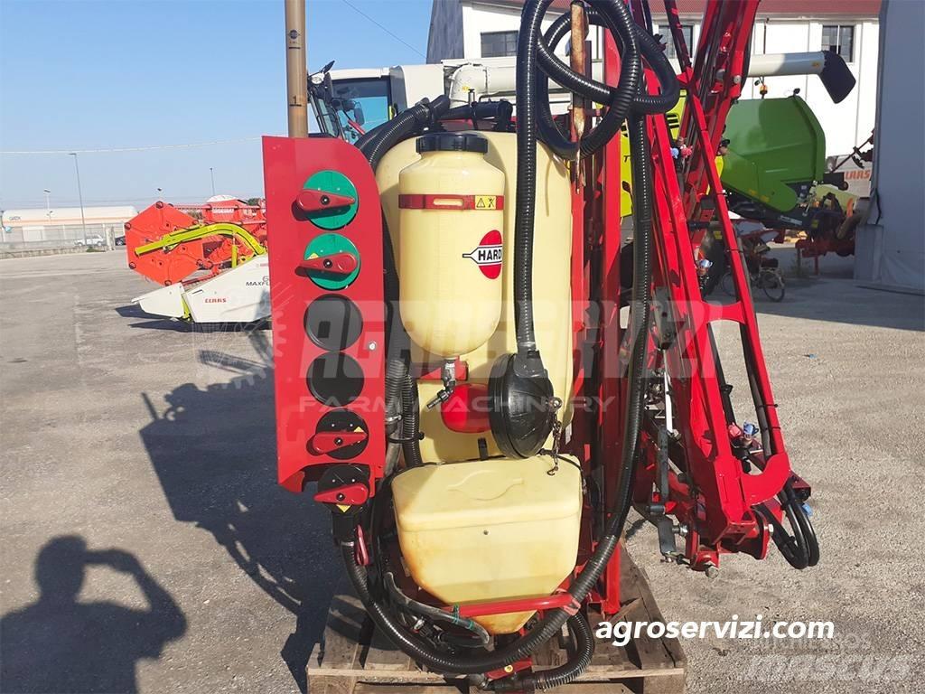 Hardi Master NUM. 075 承載式噴霧機